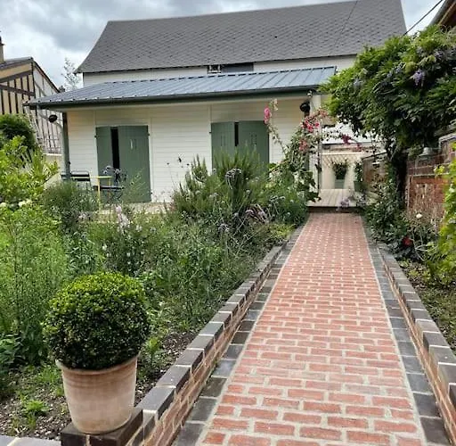 Cottage De La Risle